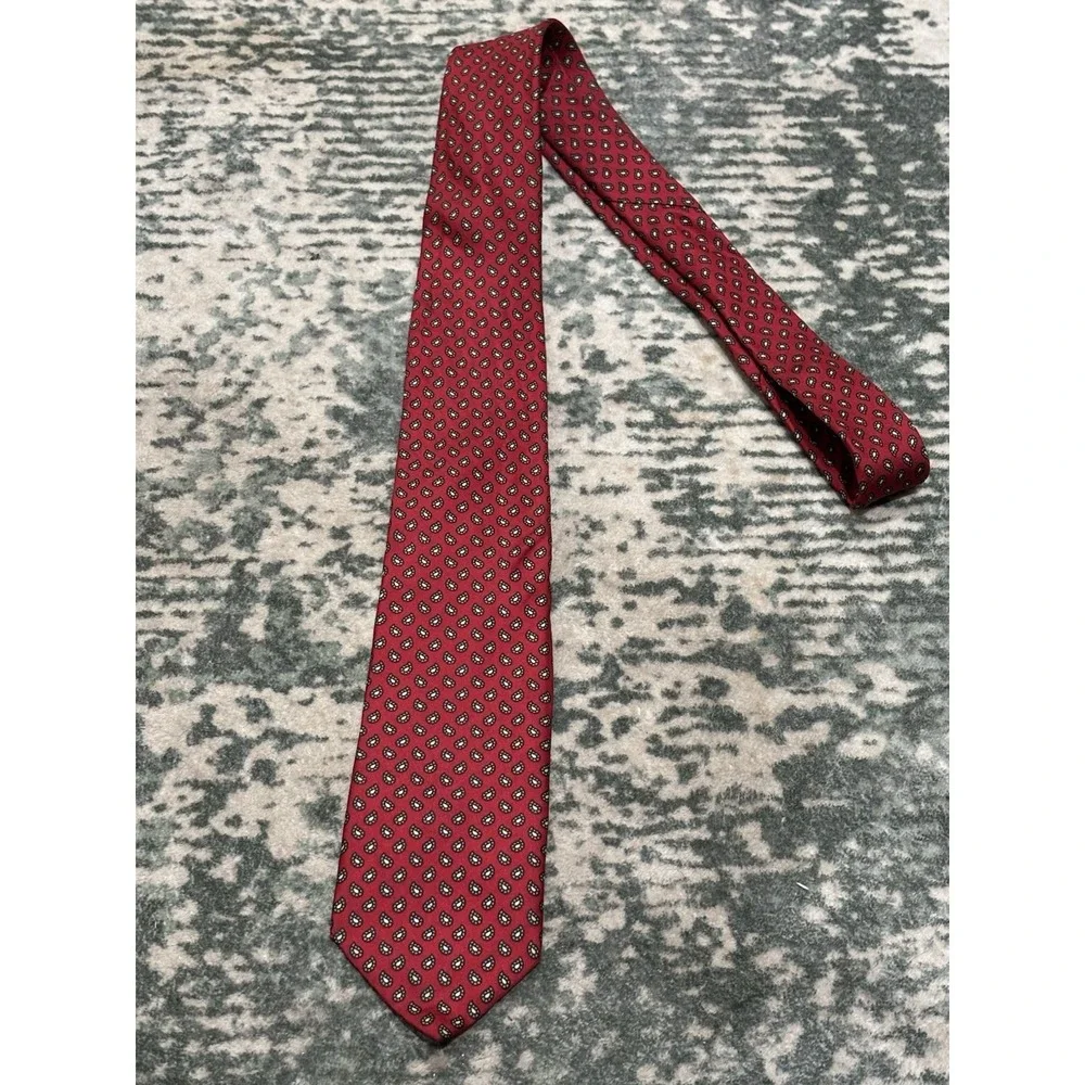 vintage Bert Pulitzer Paisley  100% silk tie